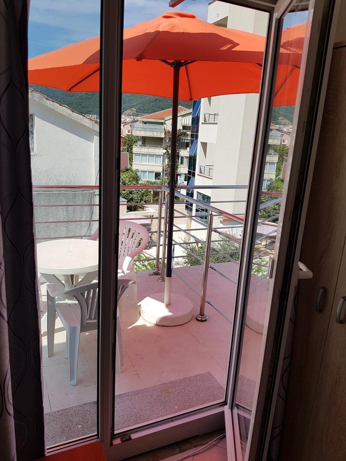 Villa Golf Budva Exterior photo