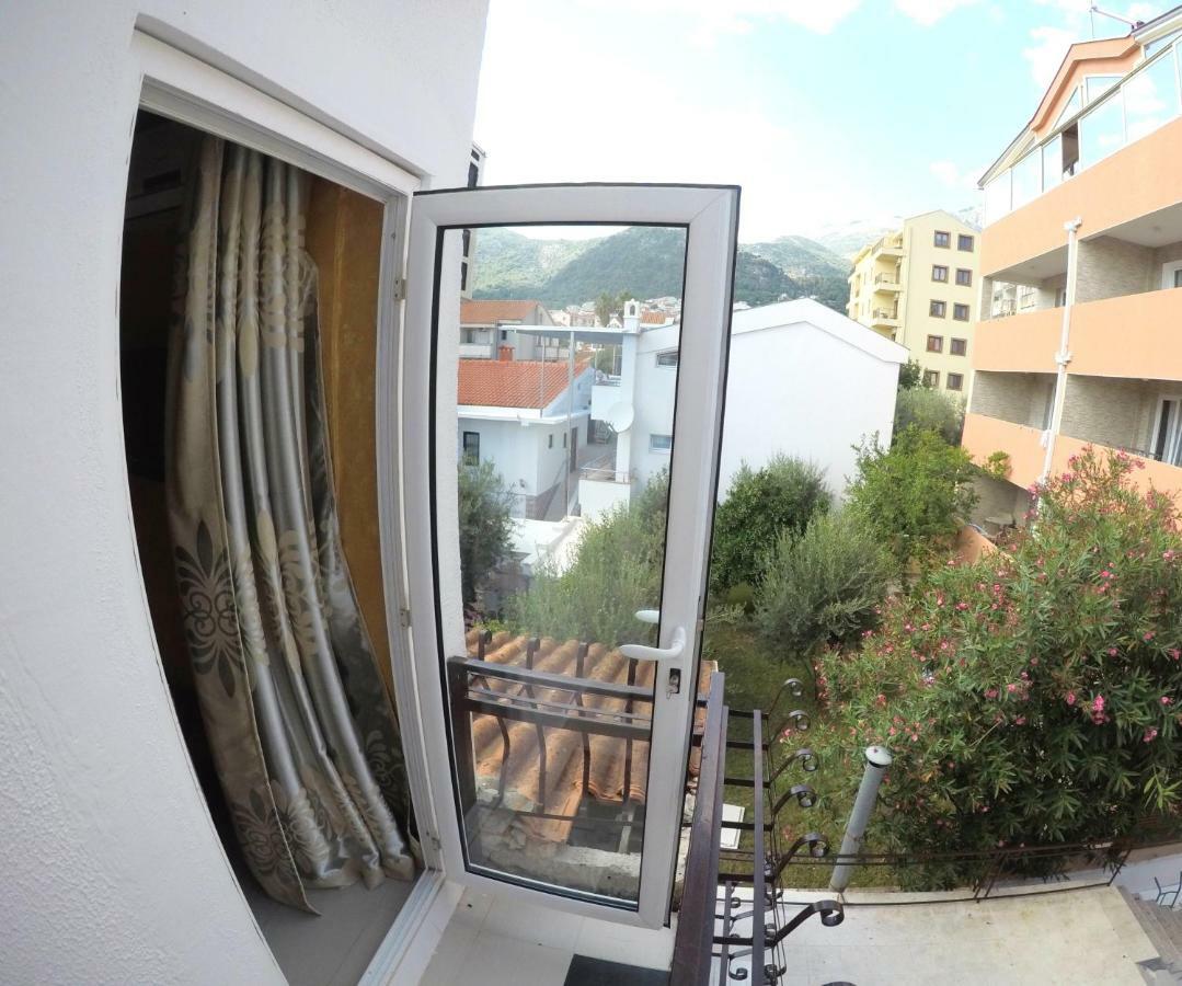 Villa Golf Budva Exterior photo